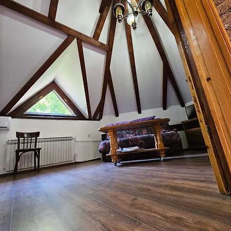 Cardak Apartment *