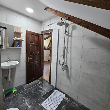 Cardak Apartment *